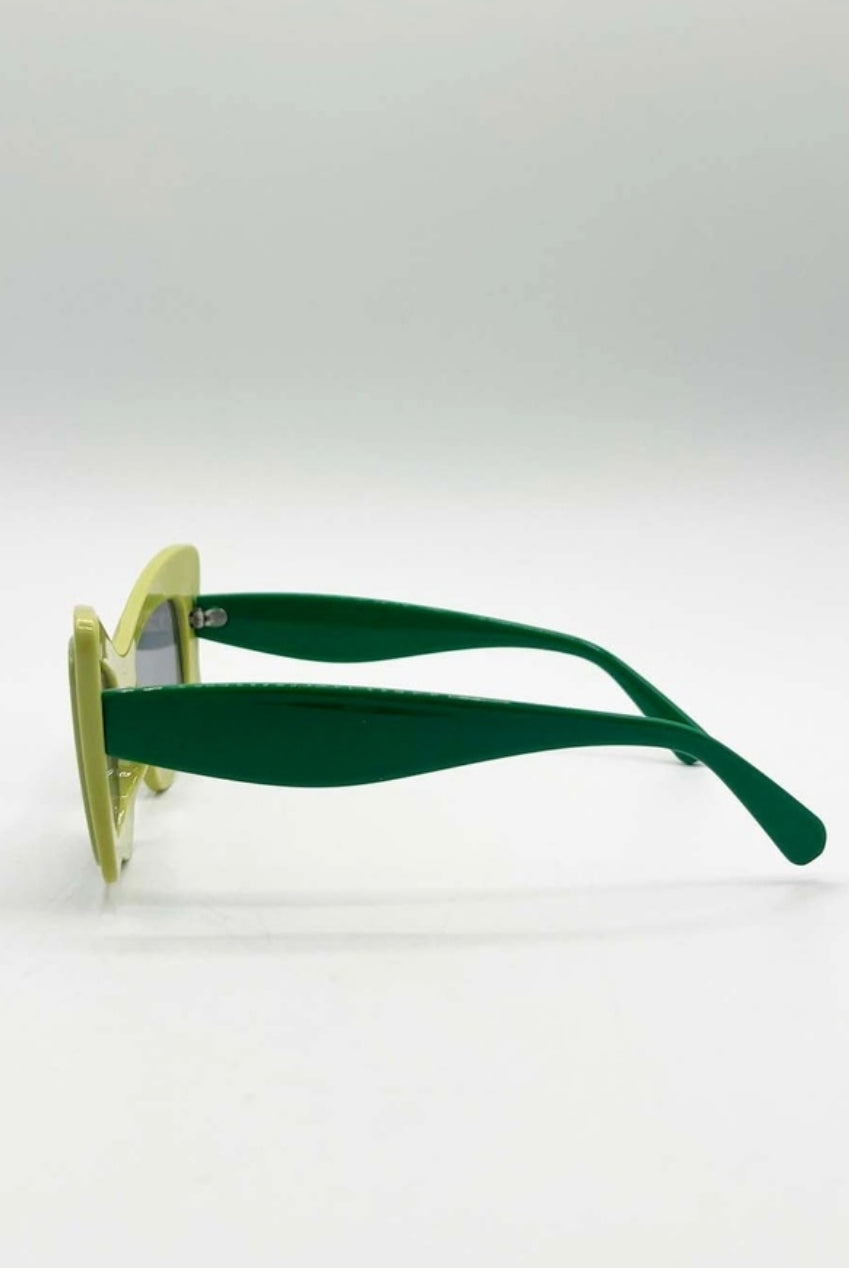 Bold Butterfly Cat-Eye Sunglasses Green Lime by SVNX