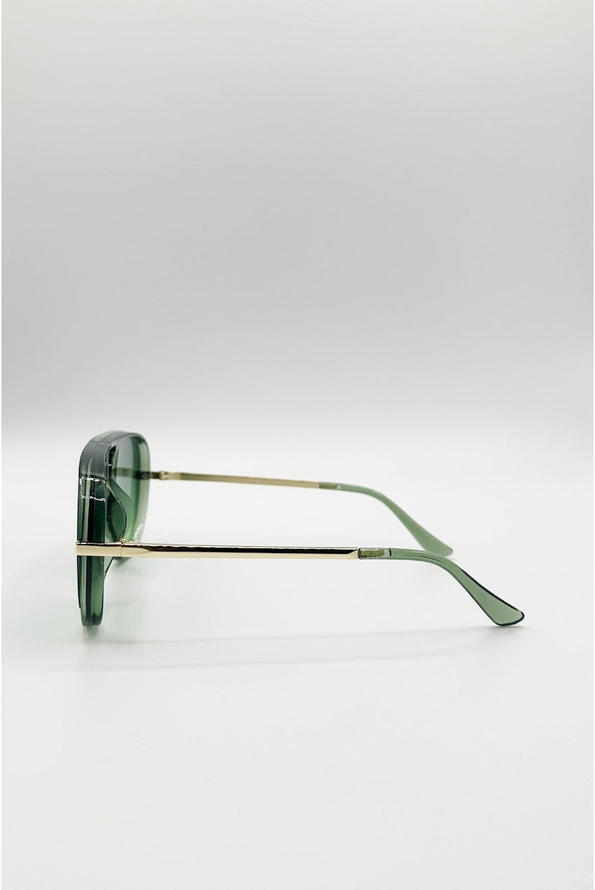 Bold Aviator Metal Arm Sunglasses In Green In Green by SVNX
